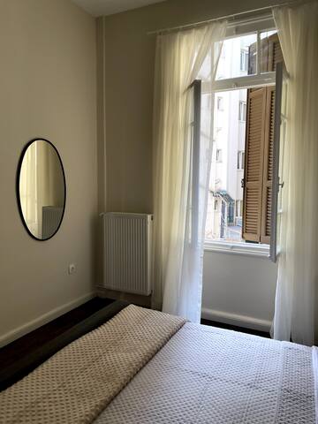 Selanik Home- 3BR city-center neoclassical gallery image 2