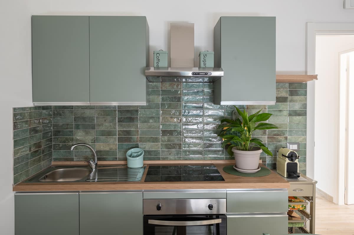 Cozy Apartment "Vacanze Romane Tuscolana — Cucina completa 1 | Casa vacanze LovedHomes a Roma