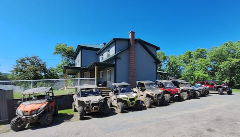 Direct trail access/central location/Ample parking