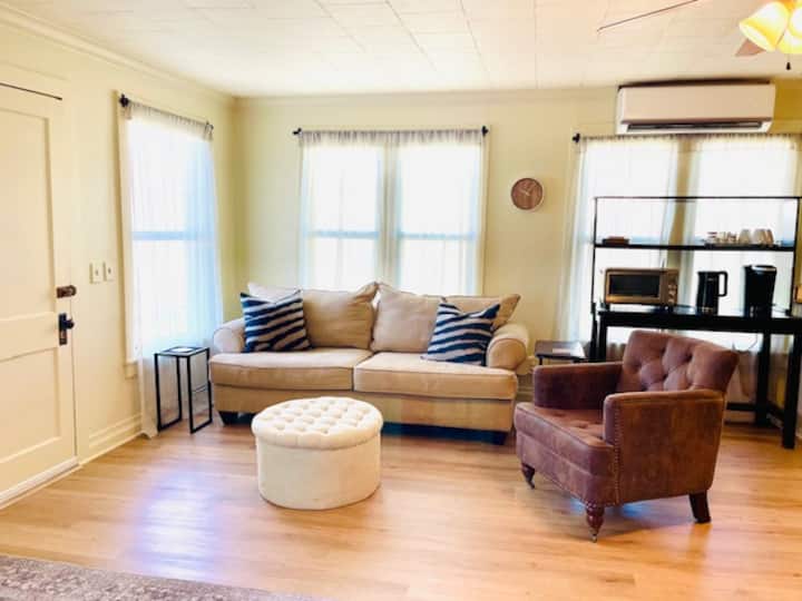 Red Fig Farmhouse - Kyle, TX