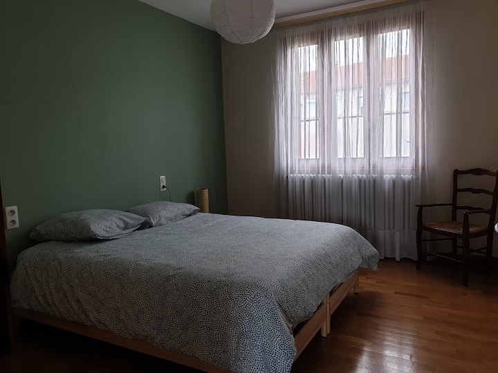 Საძინებელი 2 - 2 ორადგილიანი საწოლი 80x200