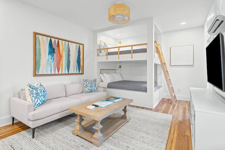 Blue Palm | Sunny Beach Escape On Carolina's Shore - Kure Beach, NC