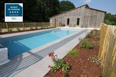 Gîte Coëtquen Piscine Domaine du Bois Riou Dinan