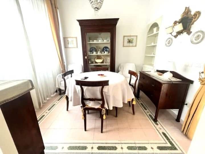 Casa A Viareggio Con Vista Colline E Alpi Apuane - Forte dei Marmi