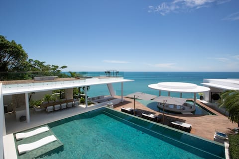 9BR Solana/Cine/Gym/Sauna/8FT Pool/BF/Chef/Beach