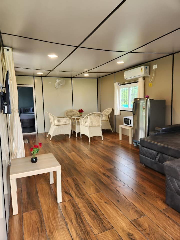 მისაღები ოთახი