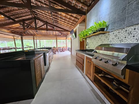 4-suite house 
Waterfalls in Mantiqueira