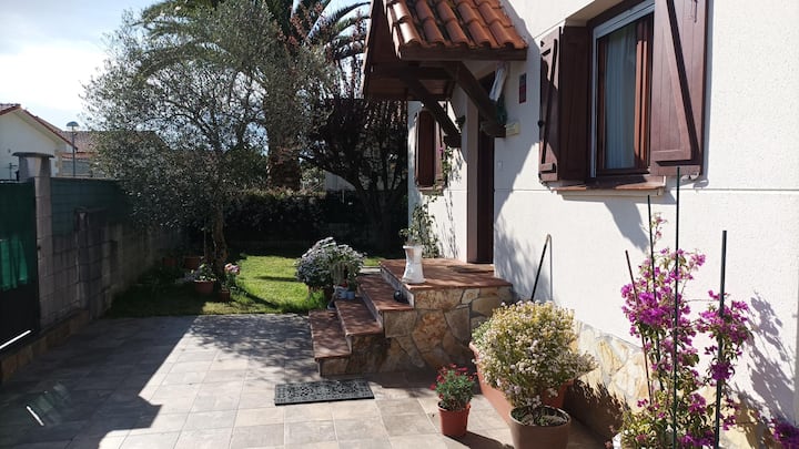 Casa Acogedora Y Equipada Con Jardín - Noja
