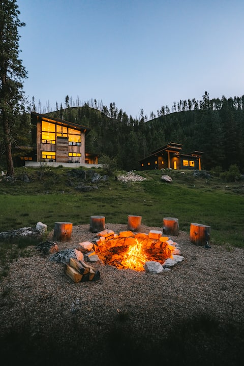 Main and Guest House Southfork