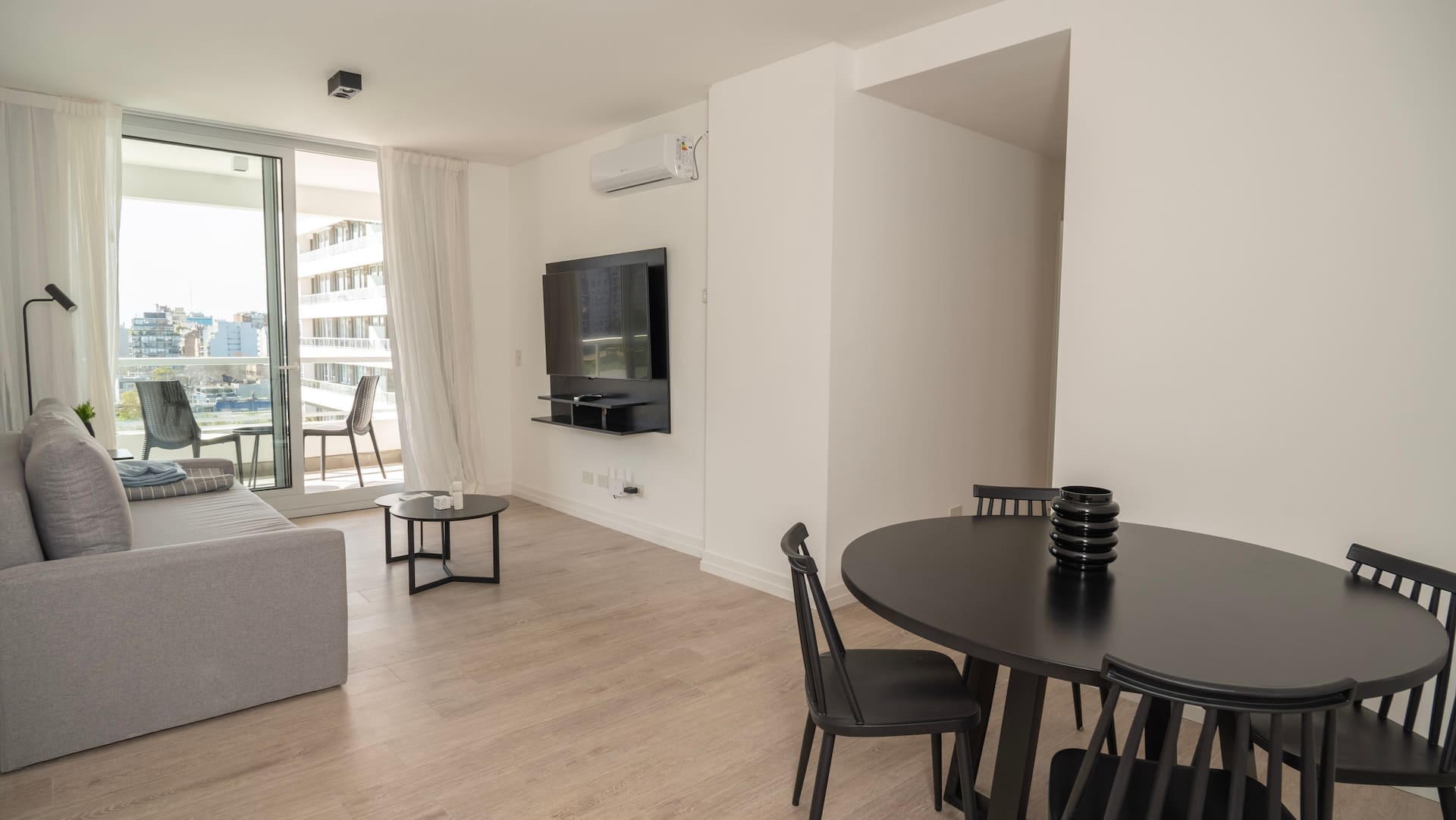 Apartamento de três ambientes com 2 quartos em Colegiales
