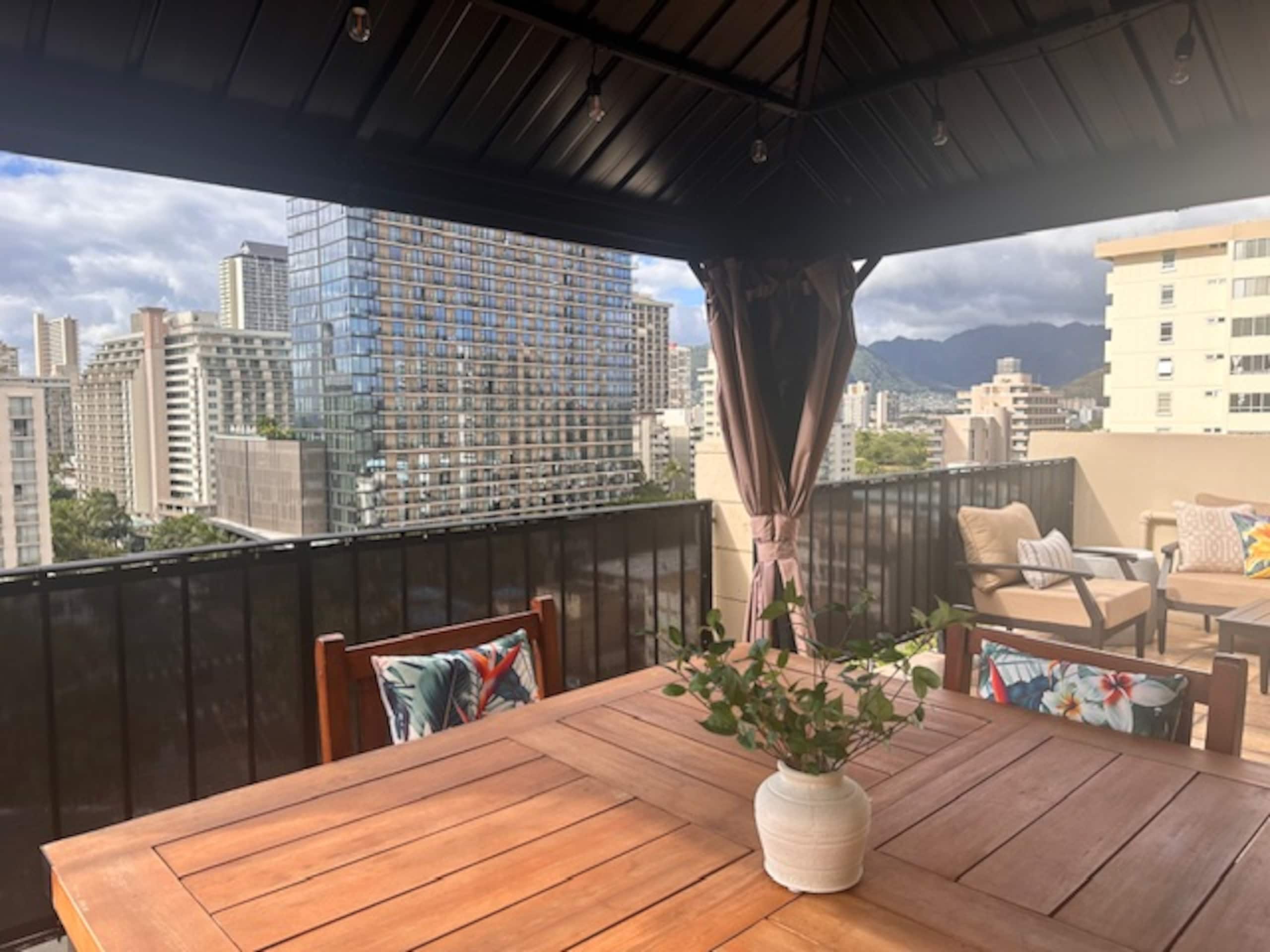 3-Minute Walk to Beach, Free Parking/Pool/Wi-Fi - Image 23