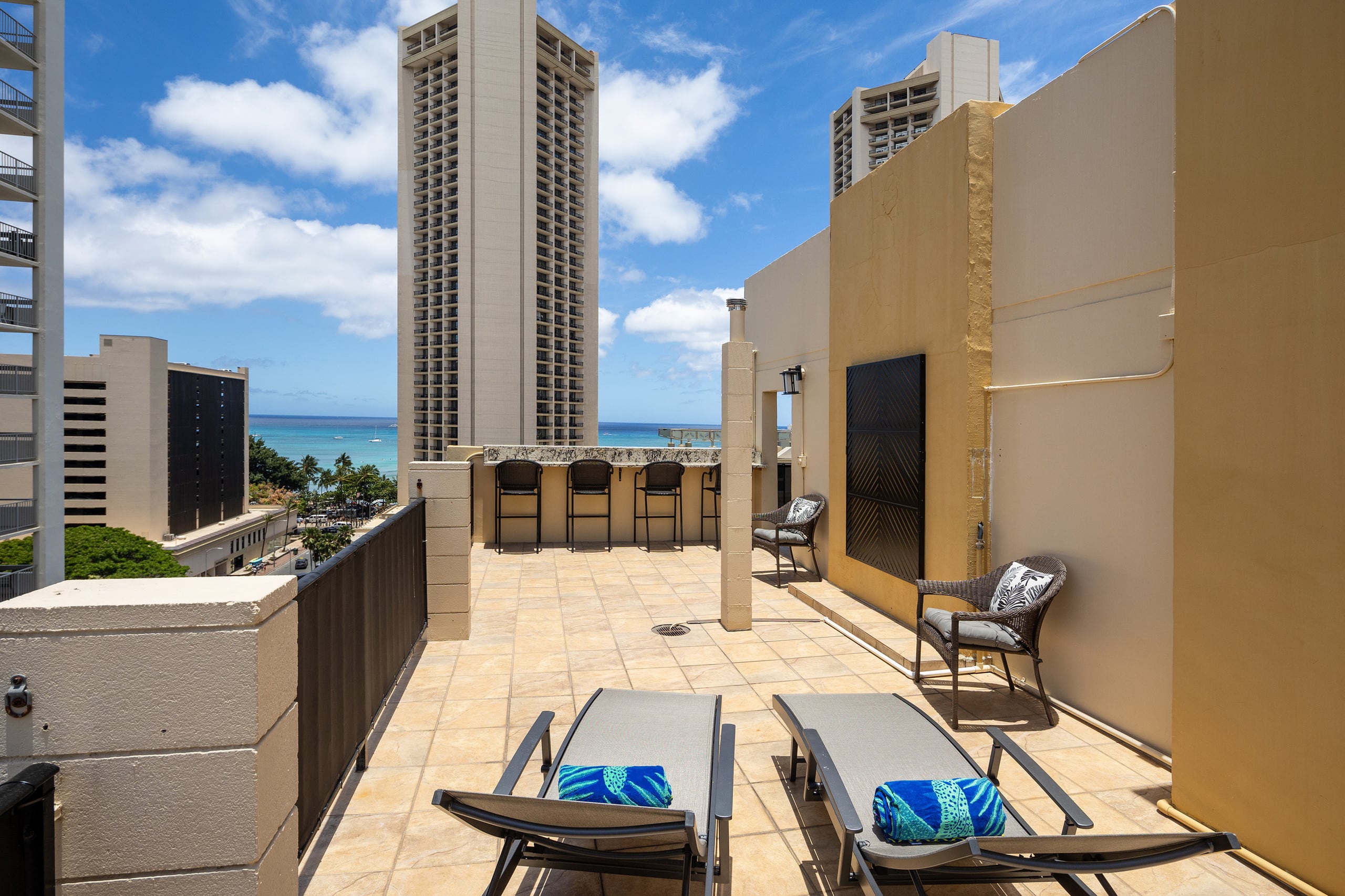 3-Minute Walk to Beach, Free Parking/Pool/Wi-Fi - Image 36