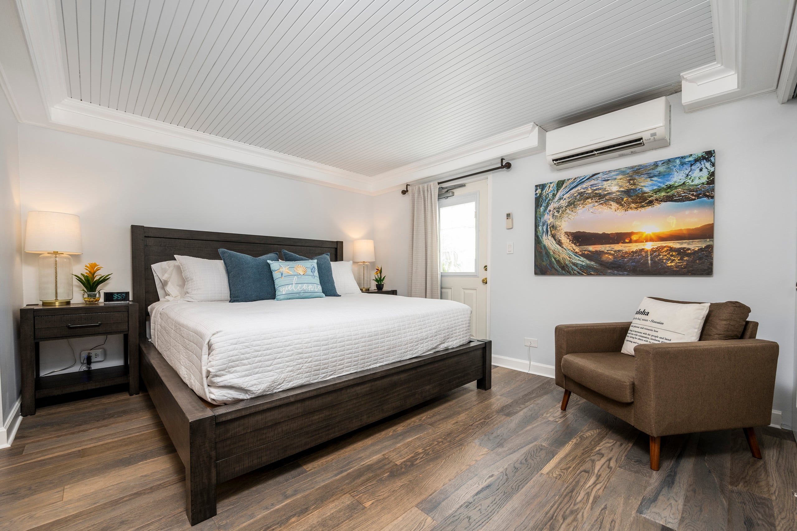 3-Minute Walk to Beach, Free Parking/Pool/Wi-Fi - Image 13