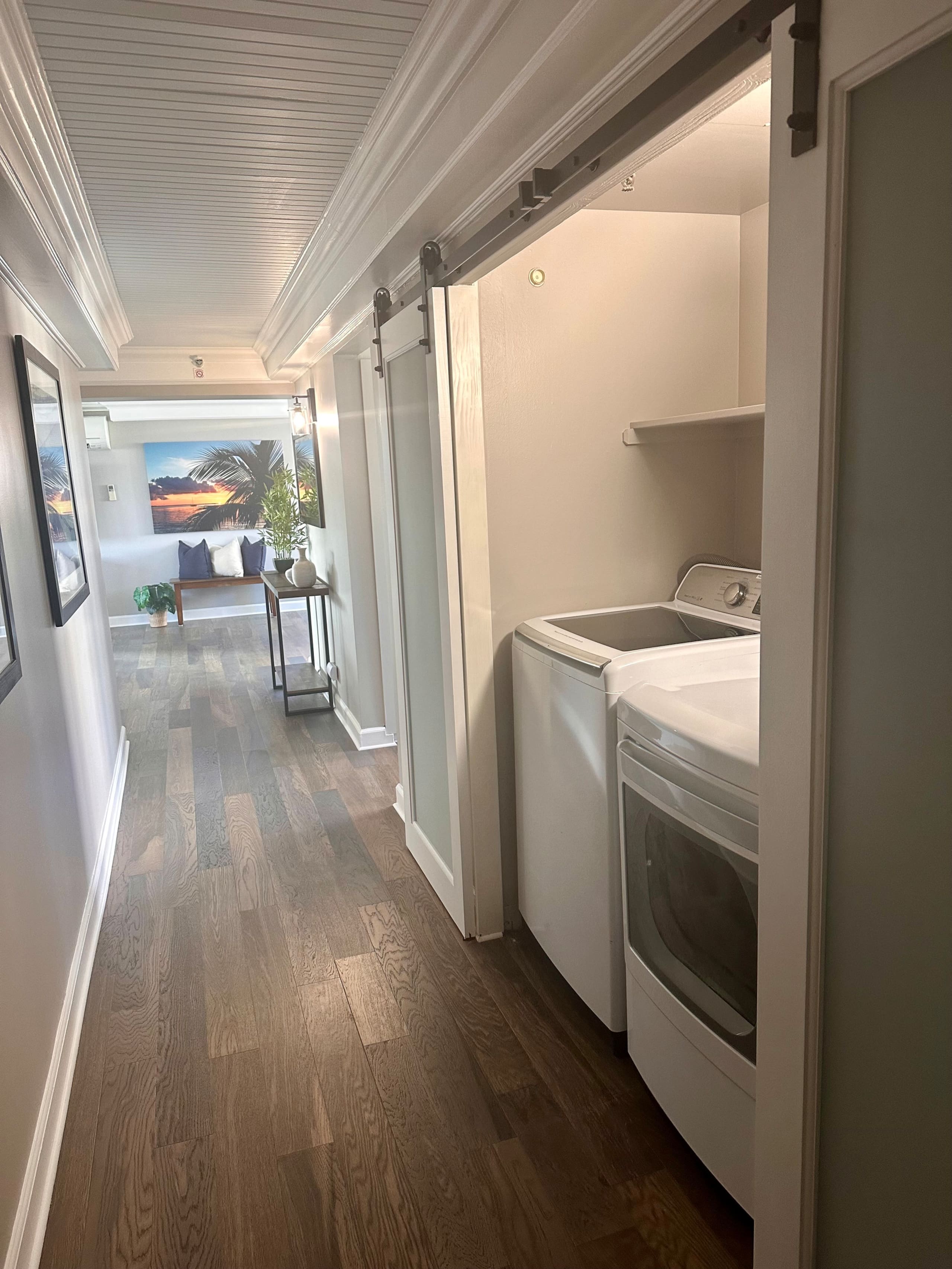 3-Minute Walk to Beach, Free Parking/Pool/Wi-Fi - Image 38