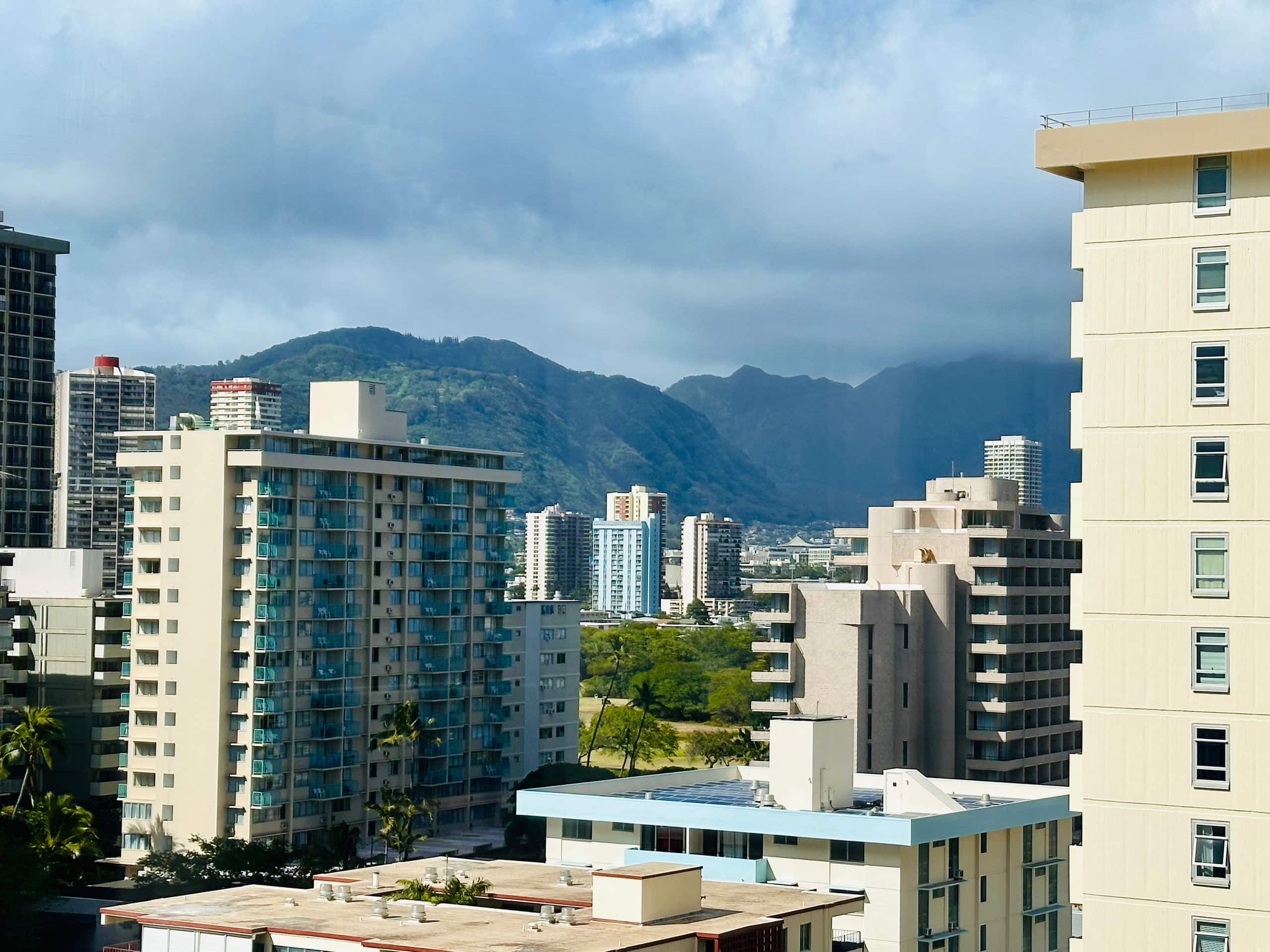 3-Minute Walk to Beach, Free Parking/Pool/Wi-Fi - Image 28