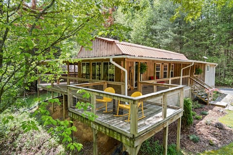 Creekside Retreat with Barrel Sauna and Fire Pit
