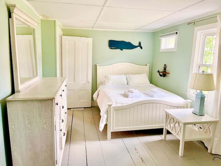 Bústaður - Svefnherbergi nr.2 (hæð #1)