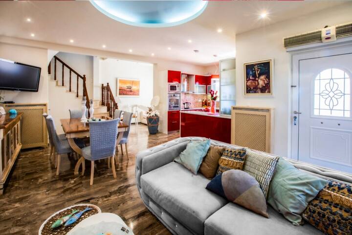 Luxury Three-Bedroom Villa | Private Pool | Sar gallery image 4