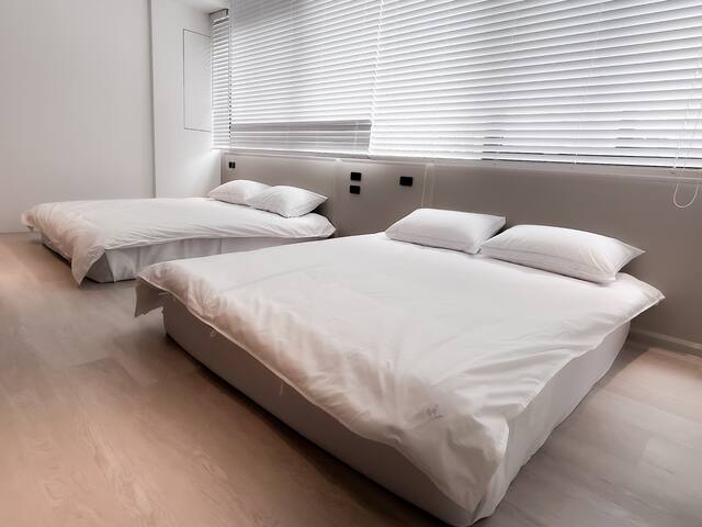 Silver /多人團體/大巨蛋/松山文創園區/捷運南京三民/九份直達巴士/佳德鳳梨酥/小巨蛋 gallery image 5