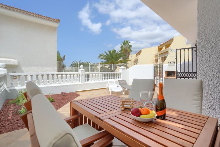 Golden Sand, Heated Pool, A/c, Bbq - Teneriffa