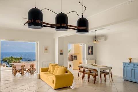 180° Seaview Home