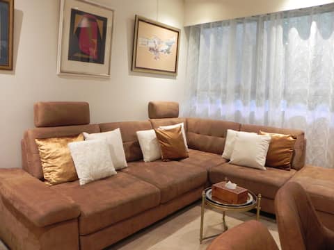 Successful Airbnb property: 2 chic and friendly rooms on the outskirts of Paris in Neuilly Sur Seine