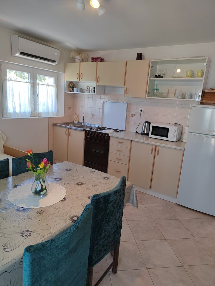 Apartmani Divna - Vir