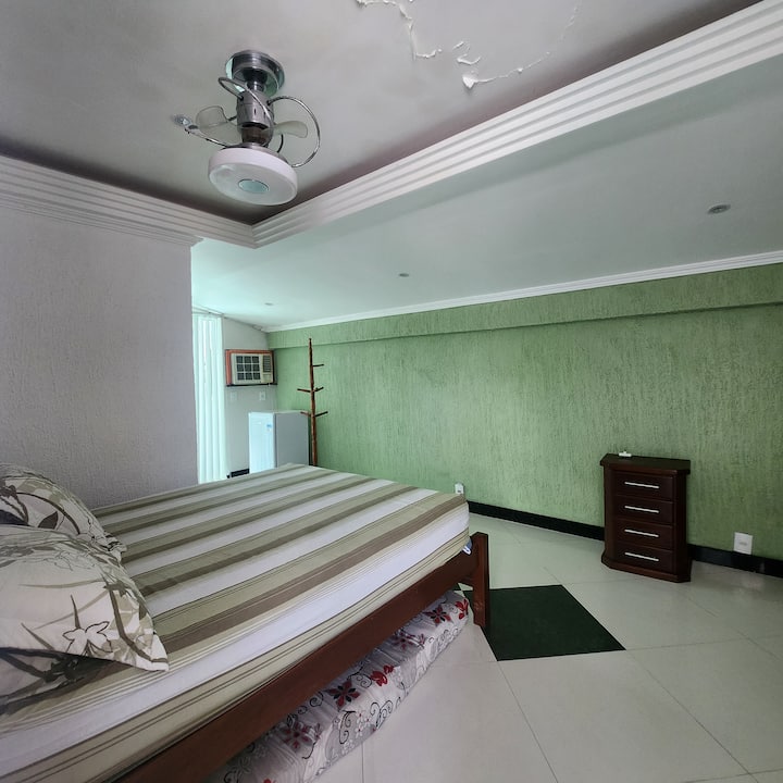 საძინებელი 1