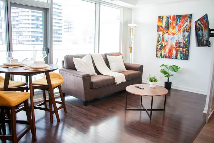 Waterfront 1br Condo - Ent. District + Lakeview - Toronto