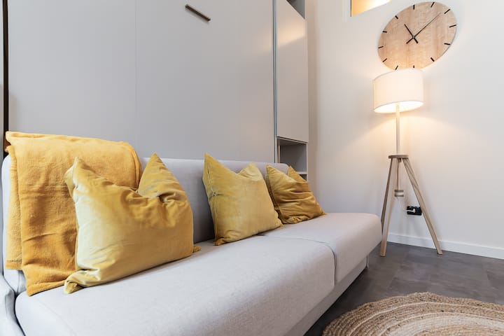 Loano[centro Storico] Loft Con Posto Auto - Pietra Ligure