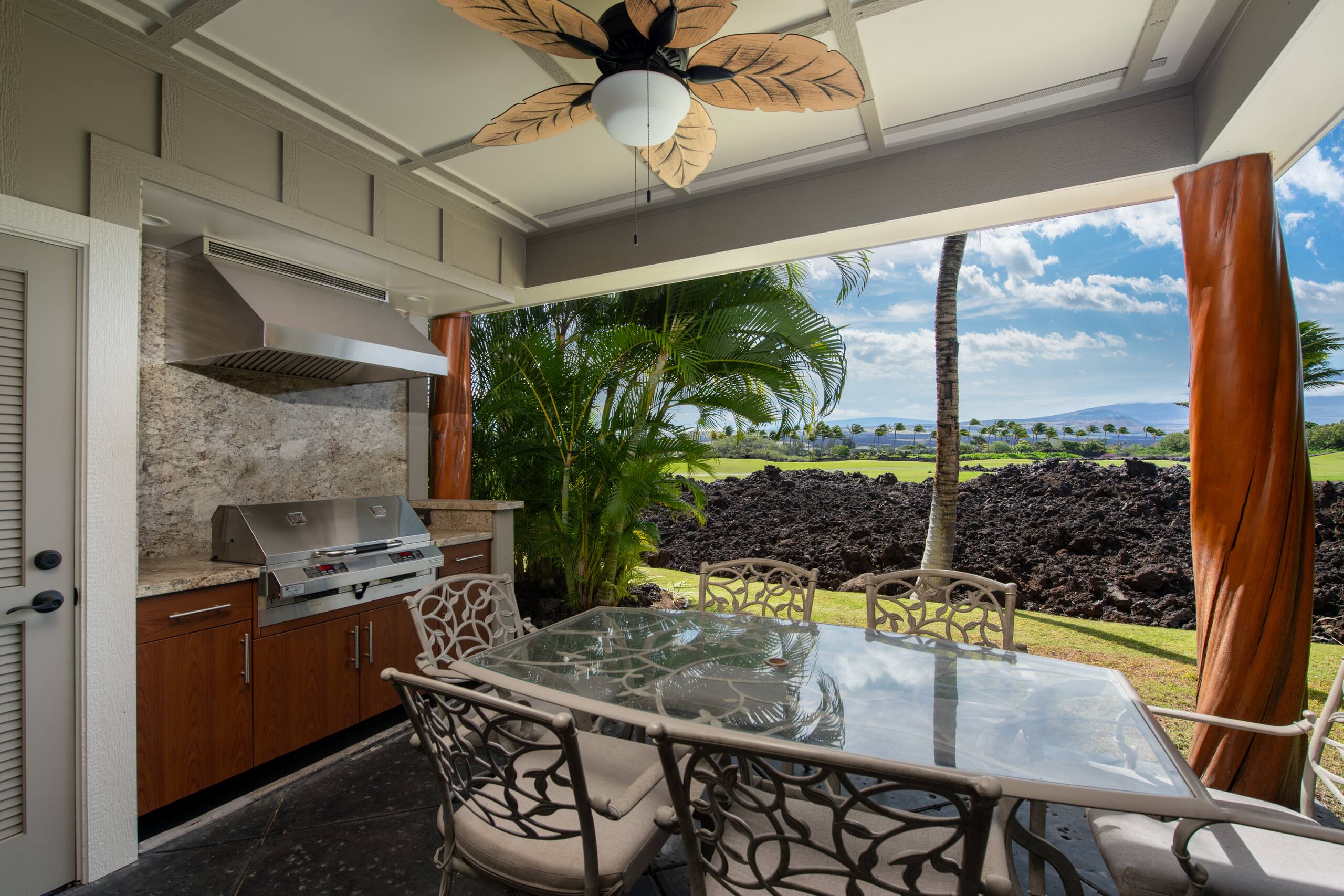 Home in Waimea · ★5.0 · 3 bedrooms · 3 beds · 3 baths - Image 10