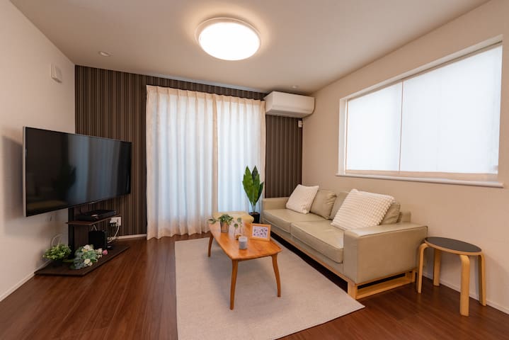 新宿エリアの閑静な住宅街にある広々とした100㎡の貸切宿！4Bed Room！新宿7分 gallery image 4