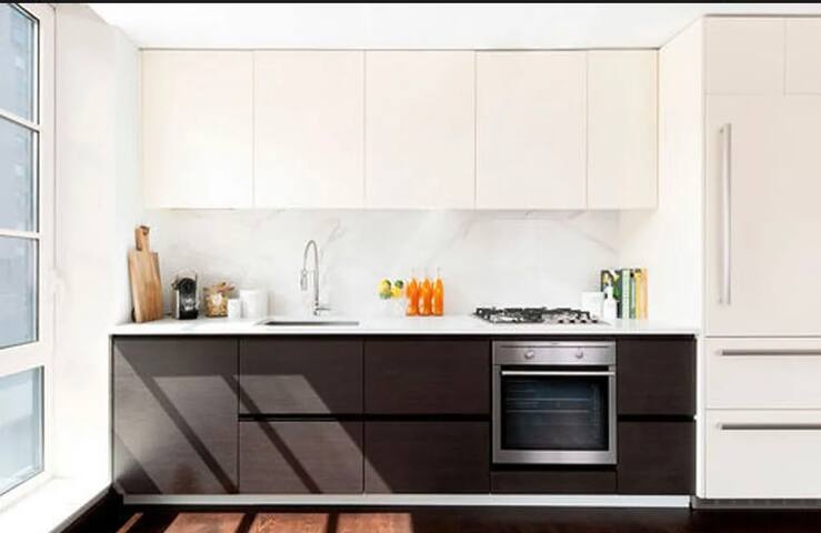 Luxury 1 bdrm in Midtown-Hells Kitchen gallery image 5