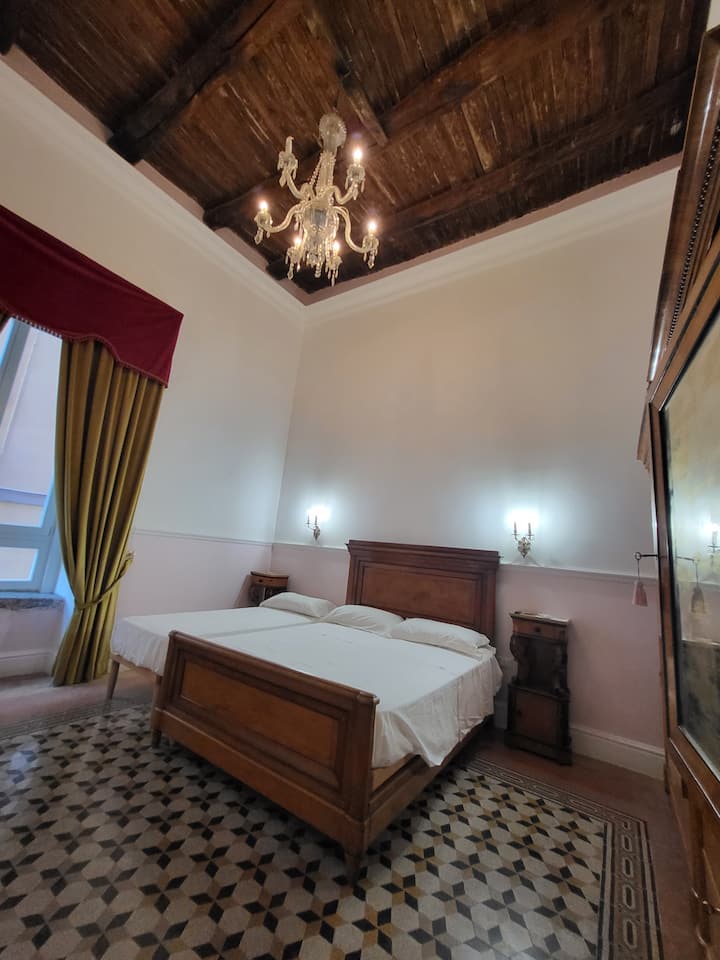 غرفة النوم 2