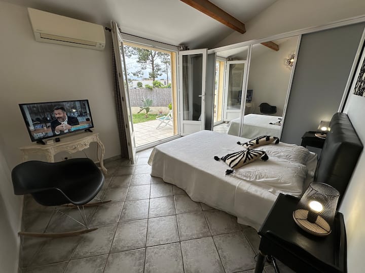 Bedroom 3 - Bed and bath linen included.