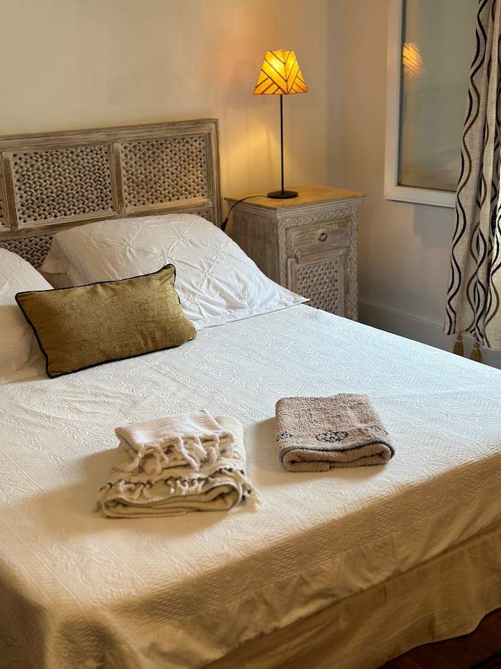 Bedroom 1 - Bed and bath linen included.