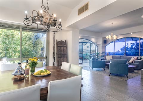 Beautiful villa in Rosh Pinah