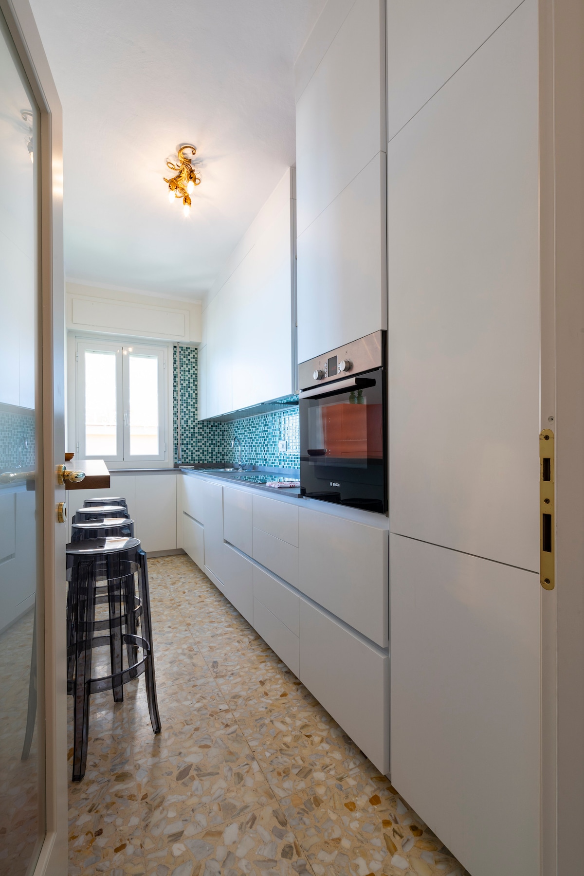 Airbnb performant: house suspended between sky and sea à Laigueglia