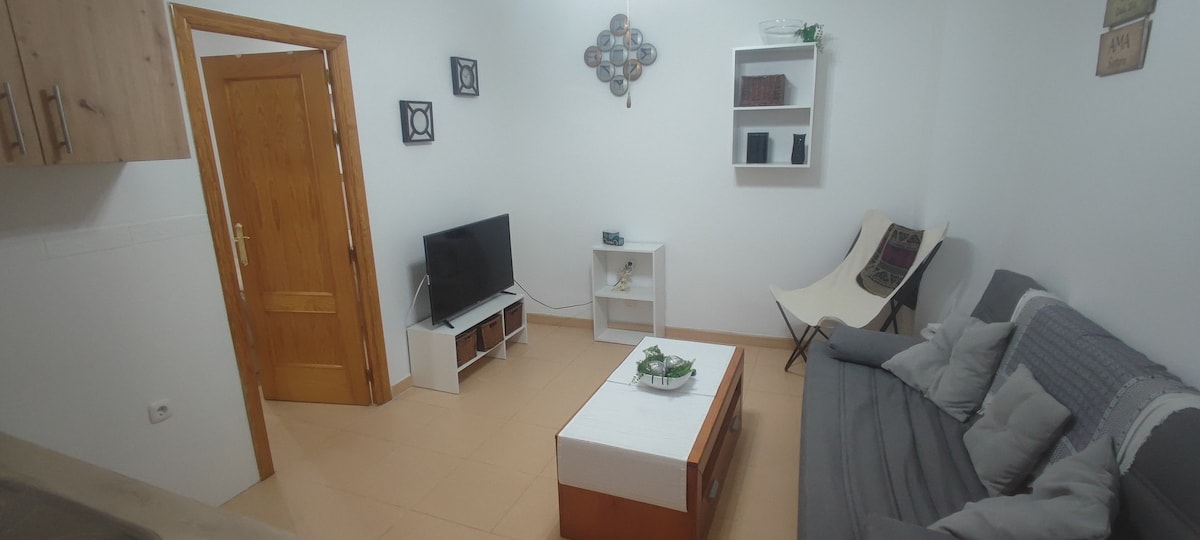 Successful Airbnb property: Apartment in the heart of Triana in Triana Este