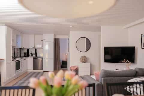Cozy holiday home near the sea