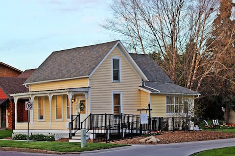 Adorable Little Yellow House, Downtown Pella, IA