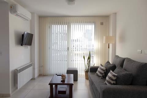Top performing Airbnb: Apartment with garage in Cipolletti in Departamento General Roca