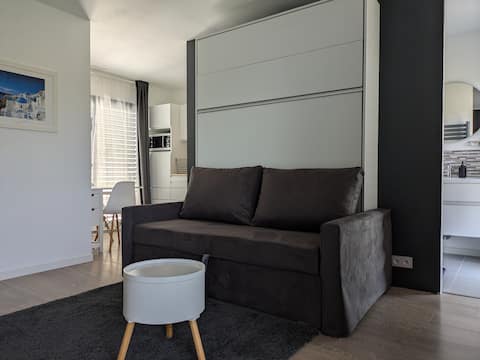 Cozy fully equipped and air-conditioned studio