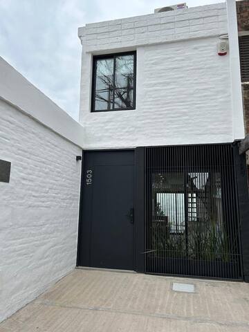 Lugar managed Airbnb listing 2