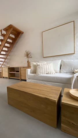 Lugar managed Airbnb listing 2