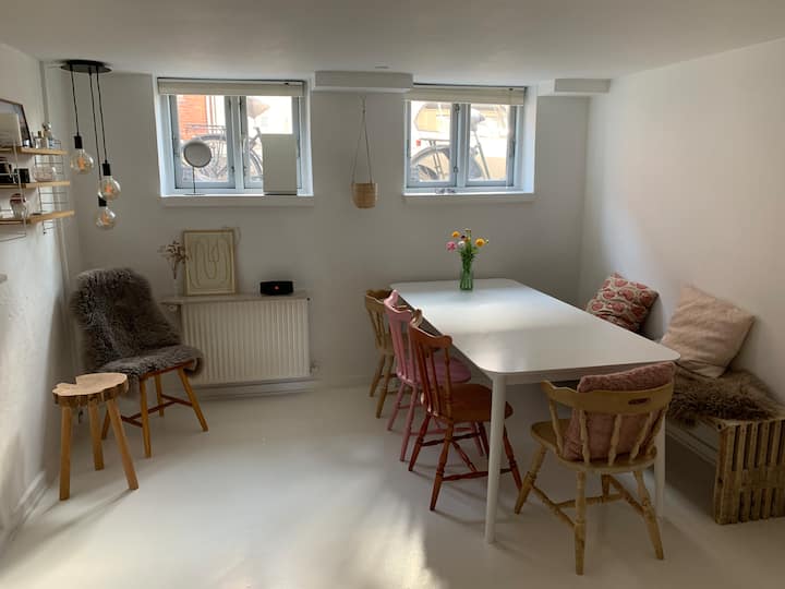 Hyggelig Base I ÅRhus C - Arhus