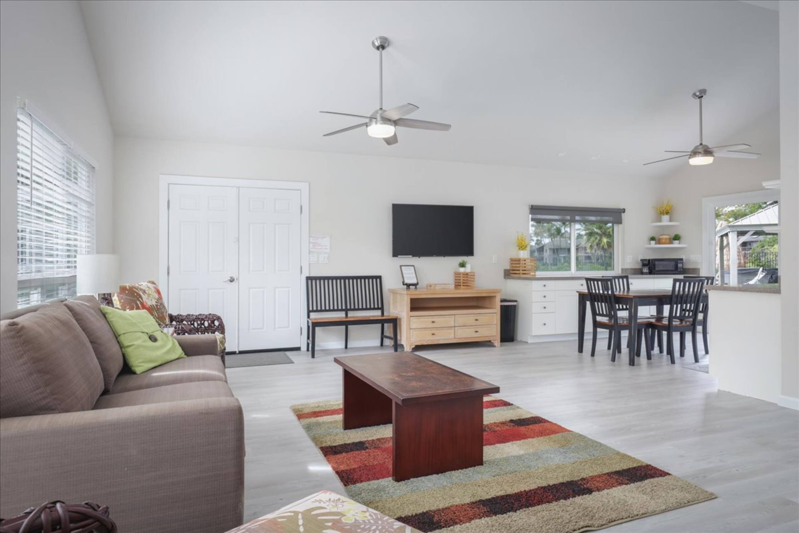 Home in Kailua-Kona · ★5.0 · 6 bedrooms · 10 beds · 4 baths - Image 22