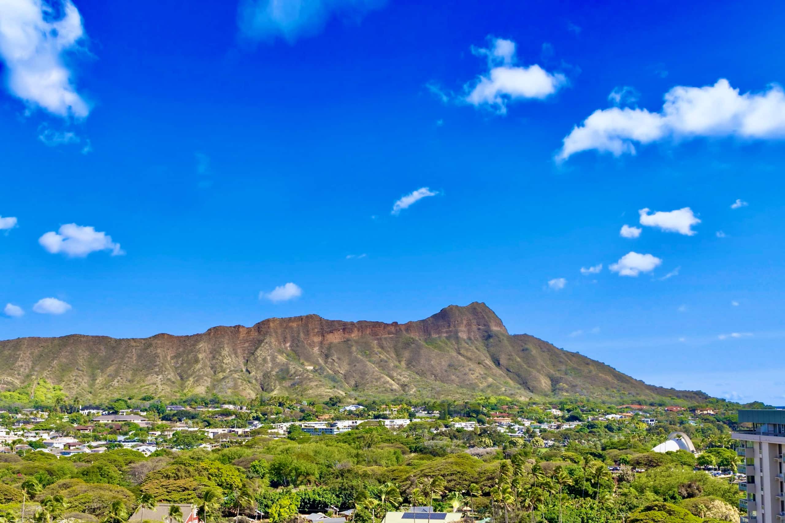 16F-Grand Diamond Head View-2BR-Waikiki w/Parking! - Image 41