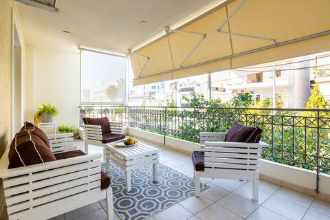 Dodeca Home- 115sqm large balcony private parking