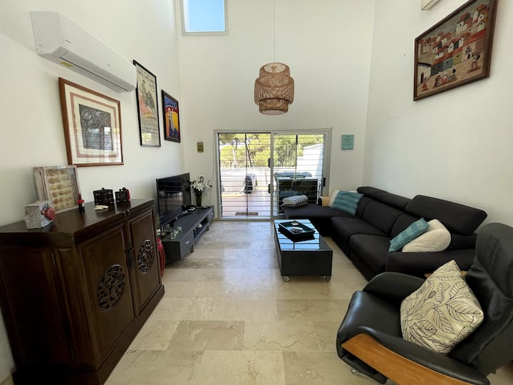 Spacious Home: 10min Walk To Beach W/priv Pool - Chiclana de la Frontera